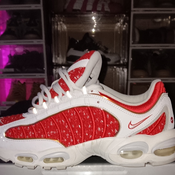 NIKE AIR MAX TAILWIND 4 'SUPREME' 2018 - Picture 1 of 11